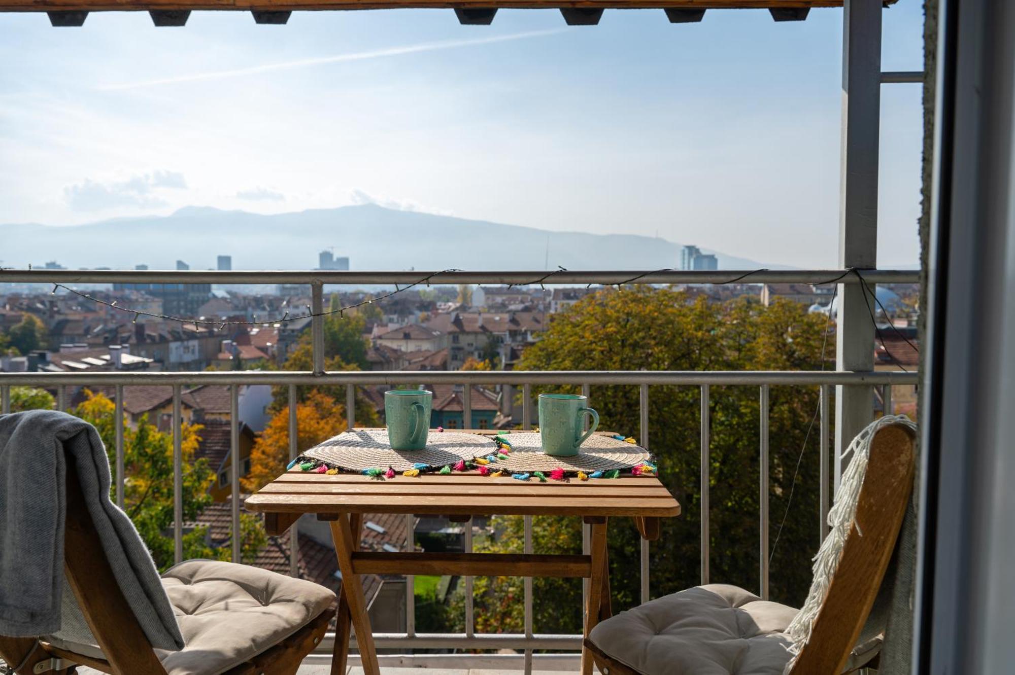 Bright 1bdr With Balcony דירה סופיה